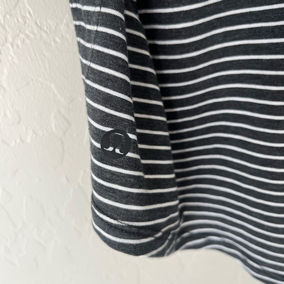 Lululemon Knot Gonna Fly Hoodie Striped Gray Tie Front Short Sleeve shirt 8 - Picture 12 of 12